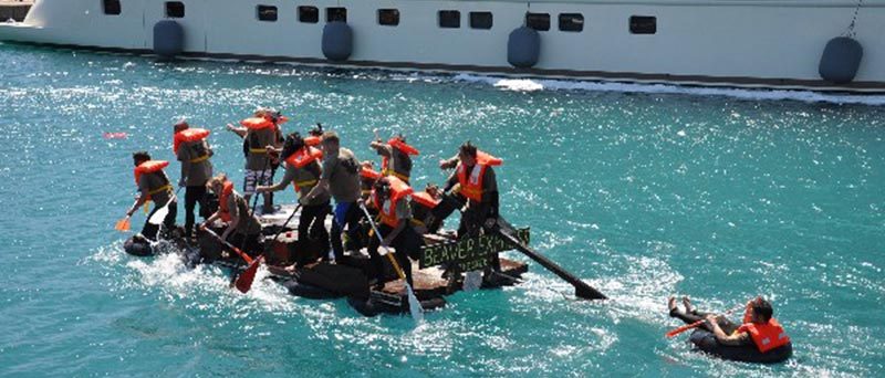 Lire la suite à propos de l’article Pejout Marine Services au Antibes Raft Race