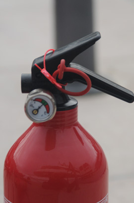 fixed fire extinguishers for yachts CO2